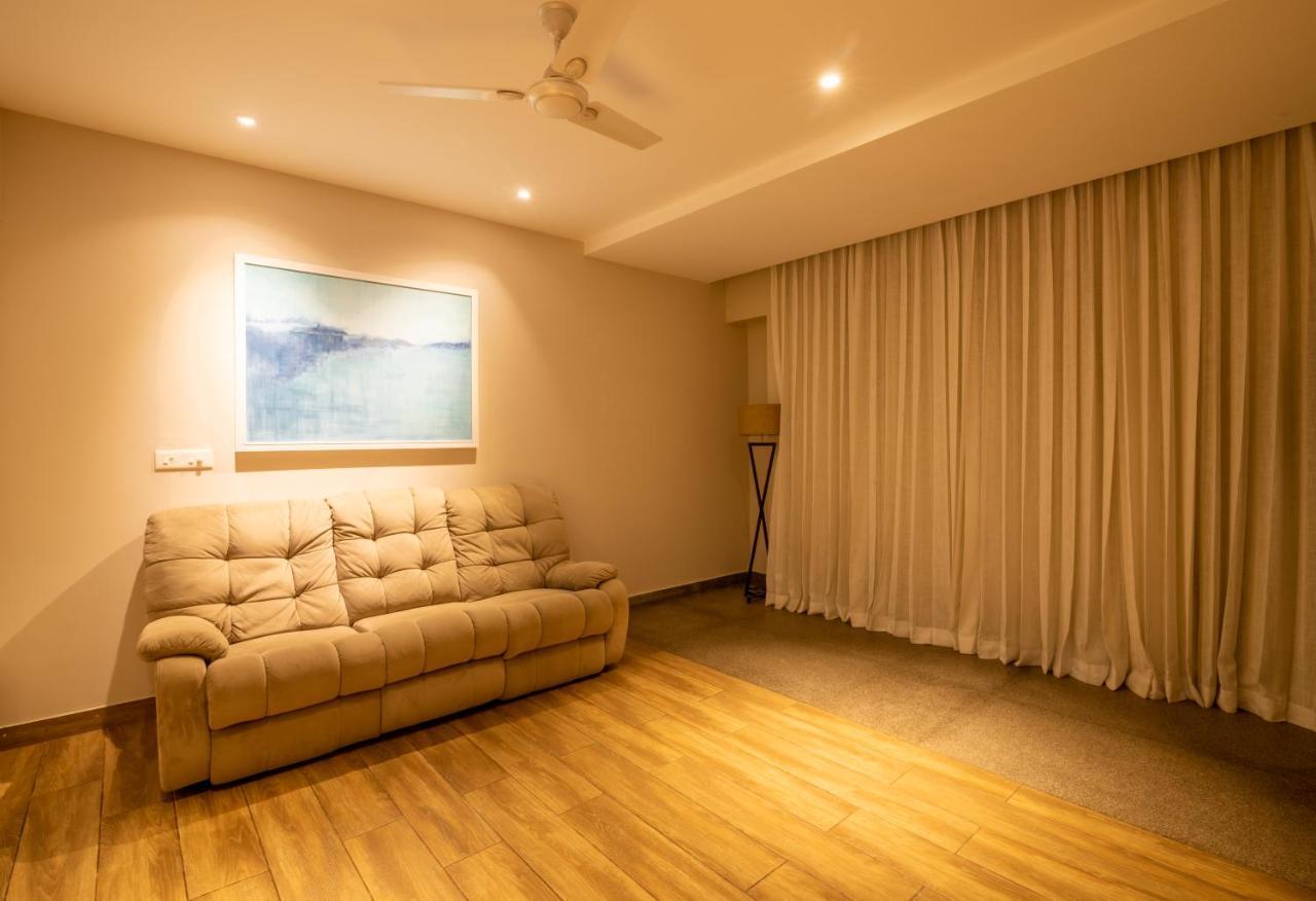Villa Donna Dona Paula Bagian luar foto
